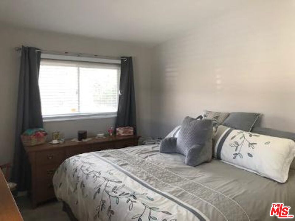 7720 Rhea Avenue Reseda, CA 91335 - Photo 19 of 26 Gallery Image 19