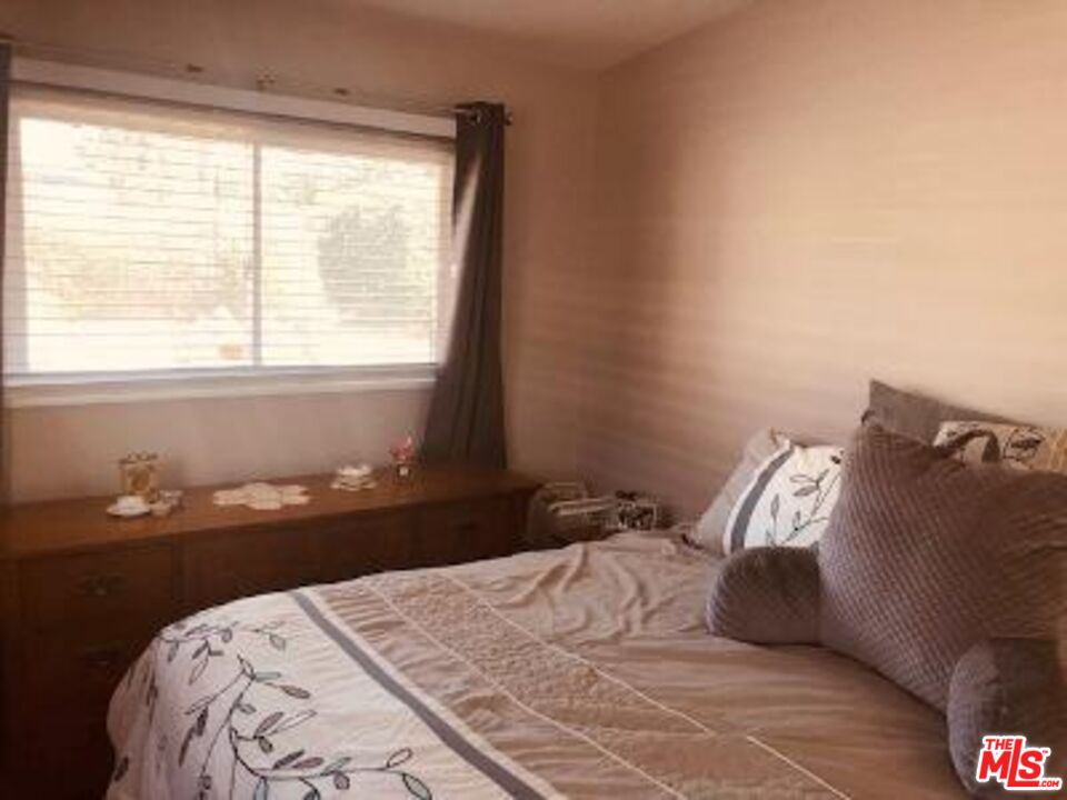 7720 Rhea Avenue Reseda, CA 91335 - Photo 21 of 26 Gallery Image 21
