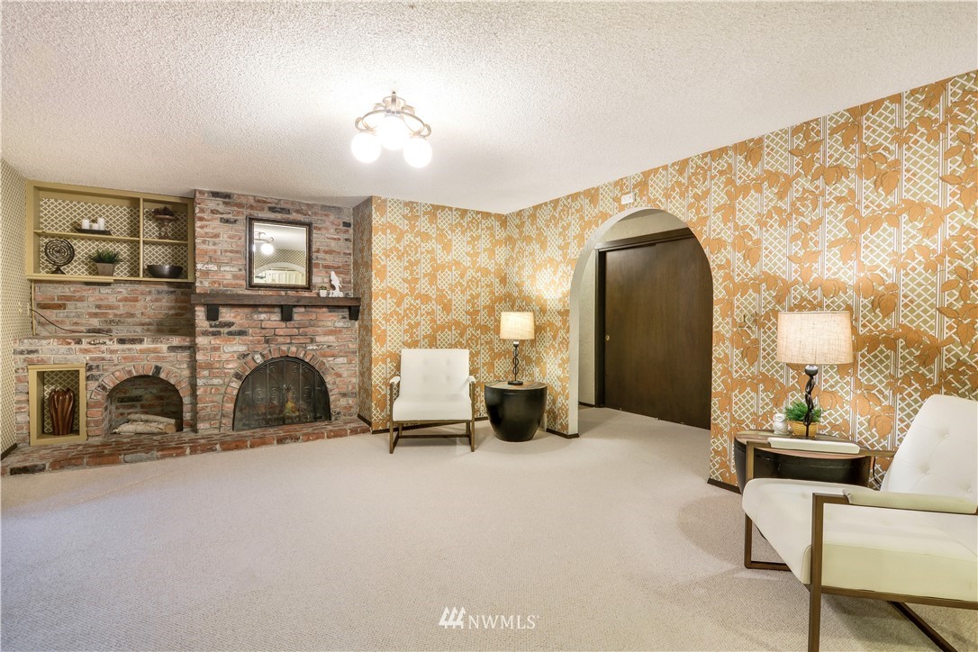 17819 Talbot Road Edmonds, WA 98026 - Photo 11 of 25 Gallery Image 11