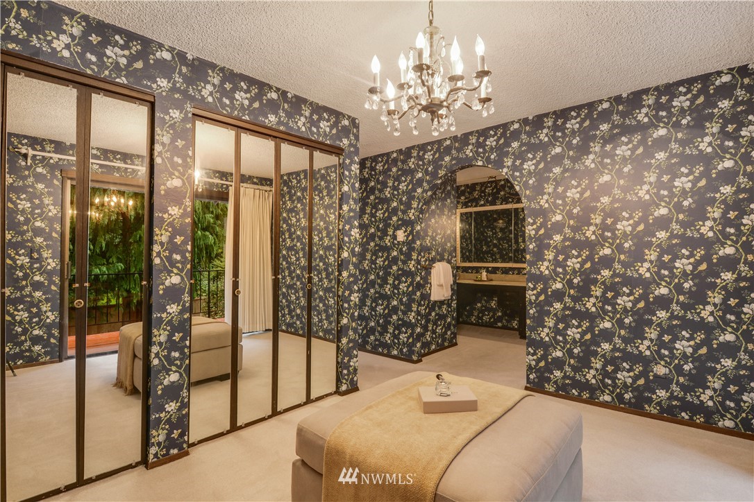 17819 Talbot Road Edmonds, WA 98026 - Photo 22 of 25 Gallery Image 22