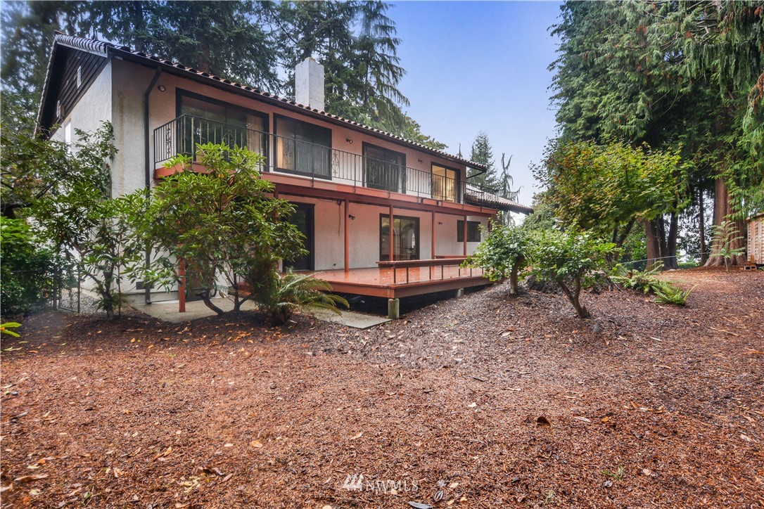 17819 Talbot Road Edmonds, WA 98026 - Photo 23 of 25 Gallery Image 23