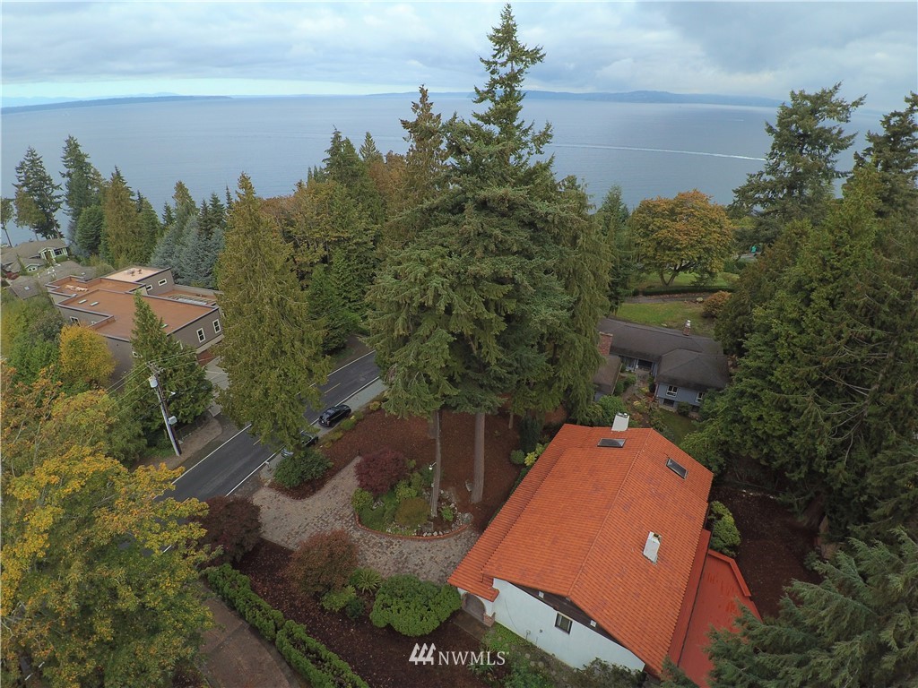 17819 Talbot Road Edmonds, WA 98026 - Photo 25 of 25 Gallery Image 25