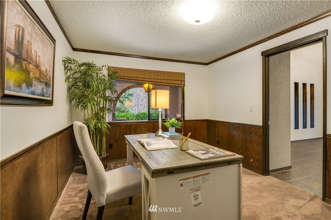 17819 Talbot Road Edmonds, WA 98026 - Photo 7 of 25 Gallery Image 7