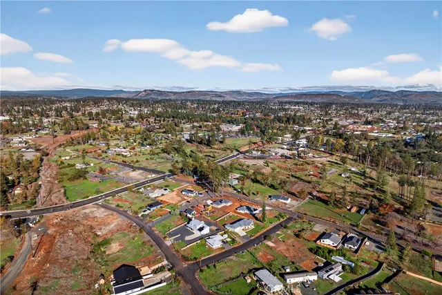 $329,000 | 746 Spring Paradise Ca, Paradise, CA 95969