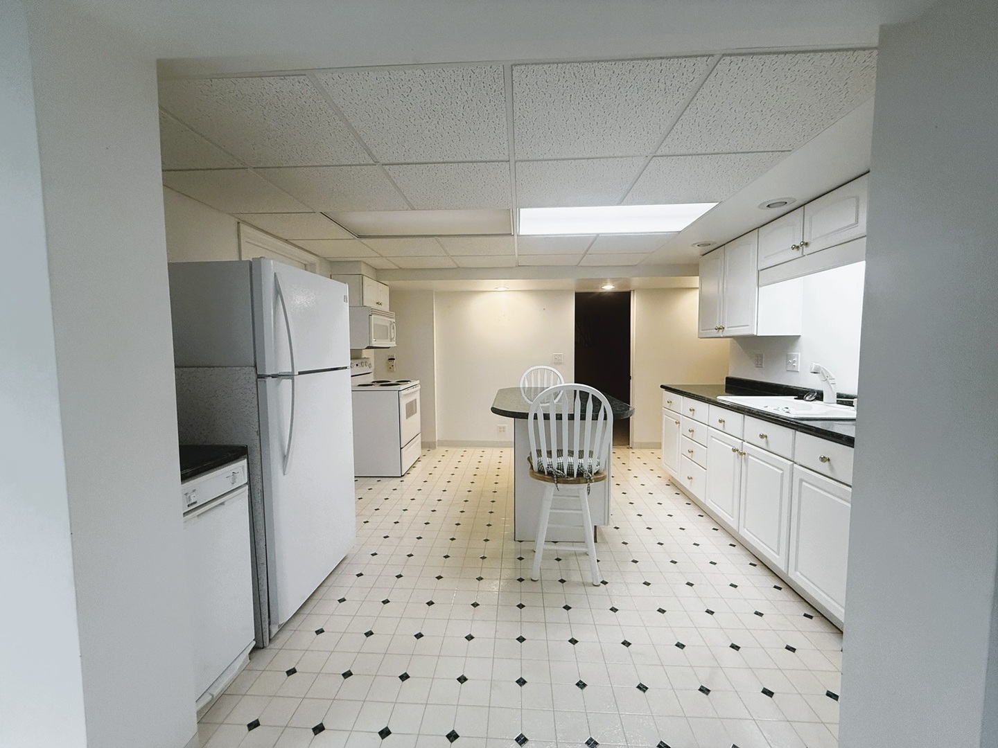 300 Fieldstone Lane Dixon, IL 61021 - Photo 21 of 36