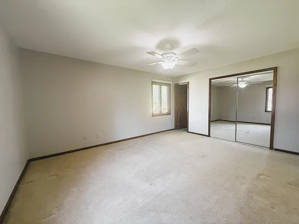 $345,000 | 300 Fieldstone Lane, Dixon, IL 61021
