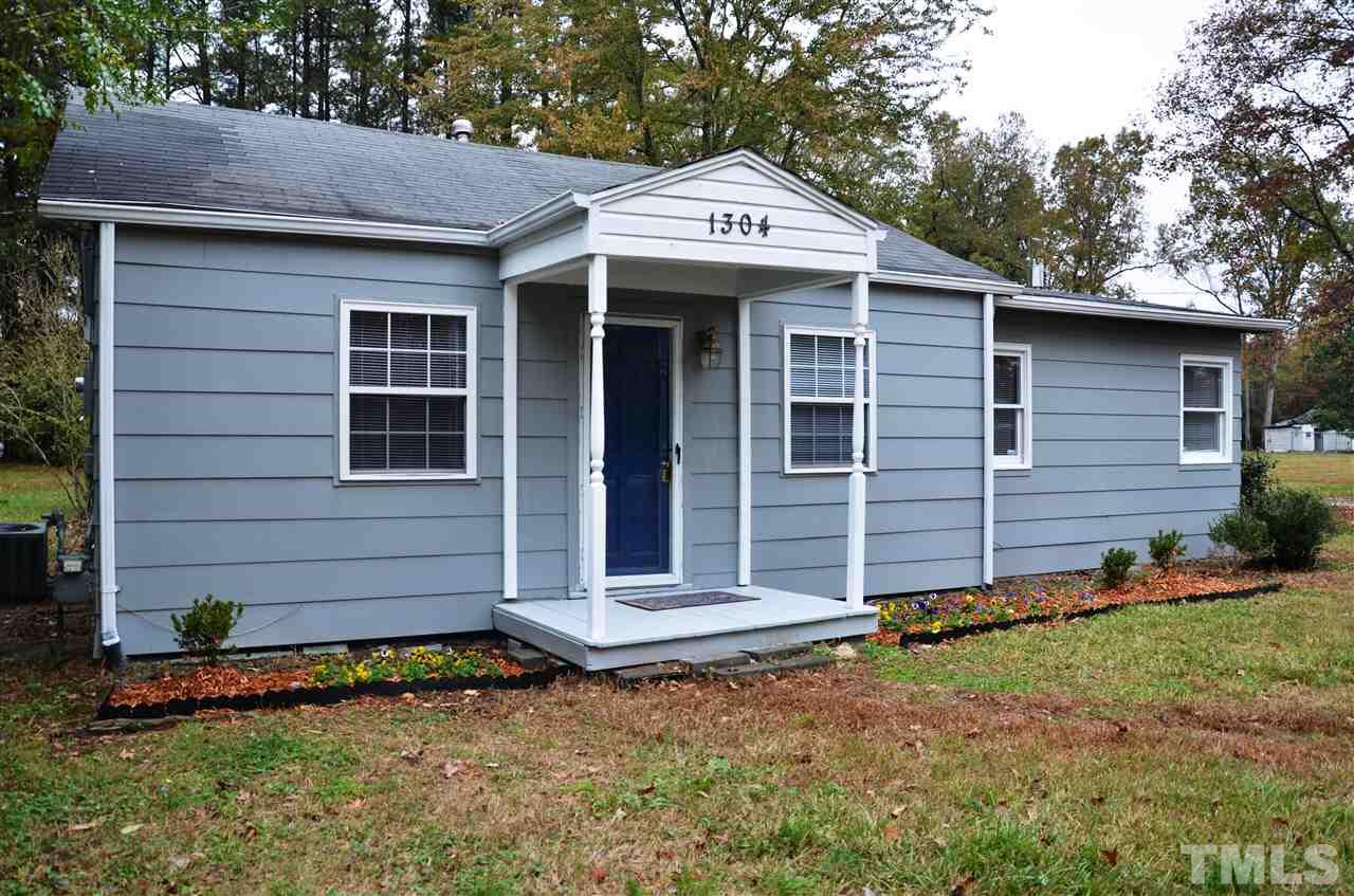 1304 Ed Cook Road Durham, NC 27703 - Photo 1 of 19 Gallery Image 1