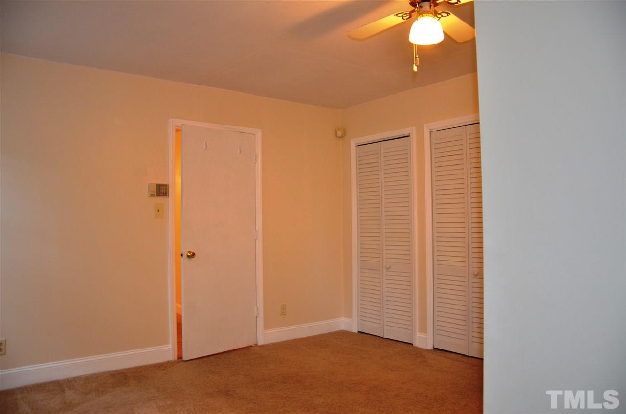 1304 Ed Cook Road Durham, NC 27703 - Photo 8 of 19 Gallery Image 8