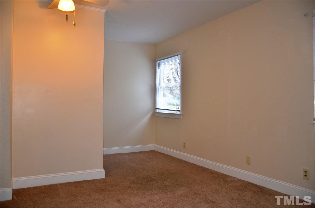 1304 Ed Cook Road Durham, NC 27703 - Photo 9 of 19 Gallery Image 9