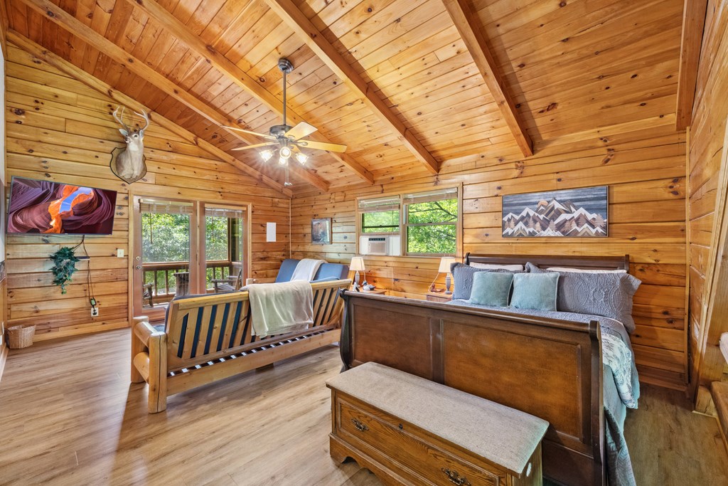 1600 My Mountain Road Morganton, GA 30560 - Photo 18 of 50 a room with furniture and a window