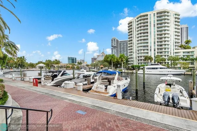 $949,000 | 610 West Las Olas Boulevard, Unit 517, Fort Lauderdale, FL 33312