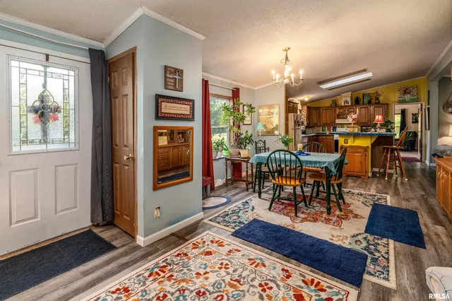 $215,000 | 375 Lakota Way Drive, Carbondale, IL 62902