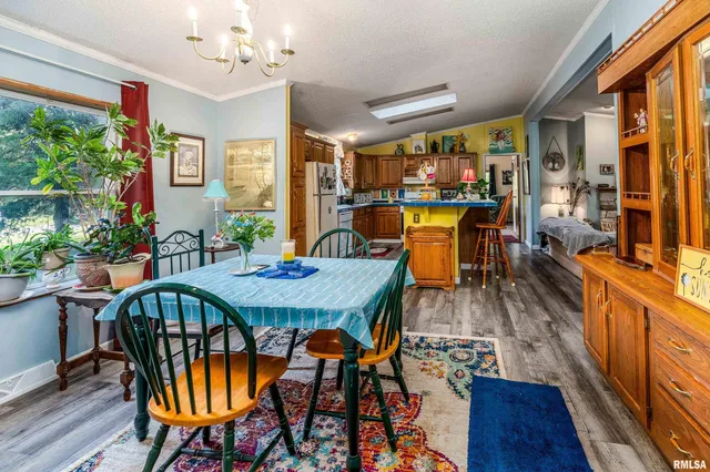 $215,000 | 375 Lakota Way Drive, Carbondale, IL 62902