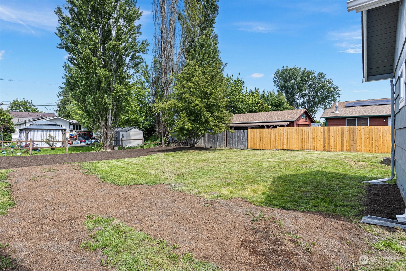 407 Warde Street Algona, WA 98001 - Photo 26 of 28