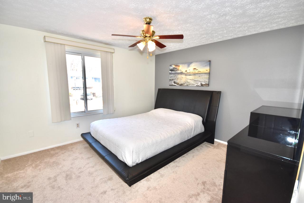 8281 Raindrop Way Springfield, VA 22153 - Photo 14 of 22 Gallery Image 14