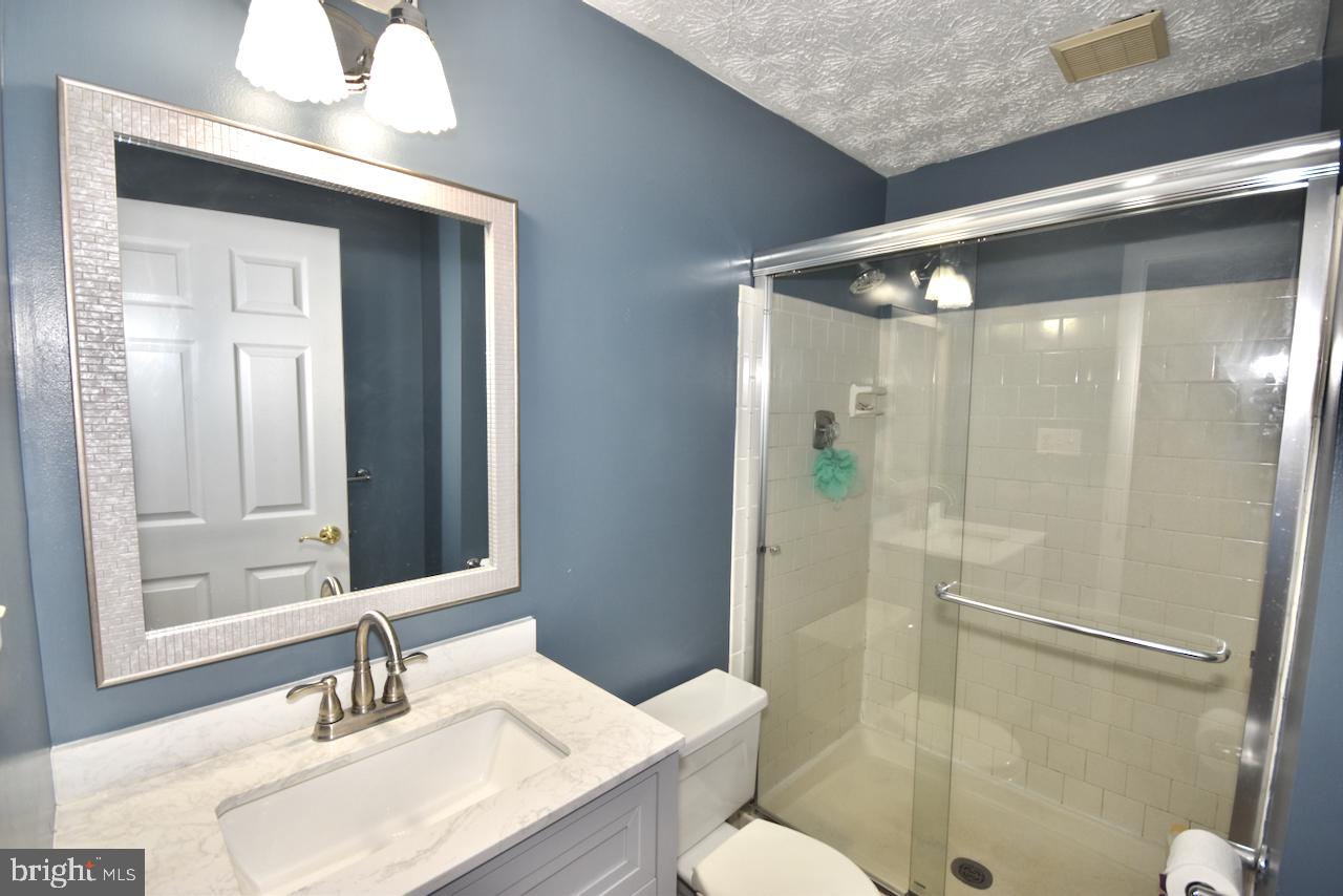 8281 Raindrop Way Springfield, VA 22153 - Photo 15 of 22 Gallery Image 15