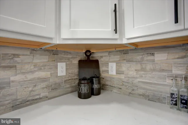 a close view of sink and tap