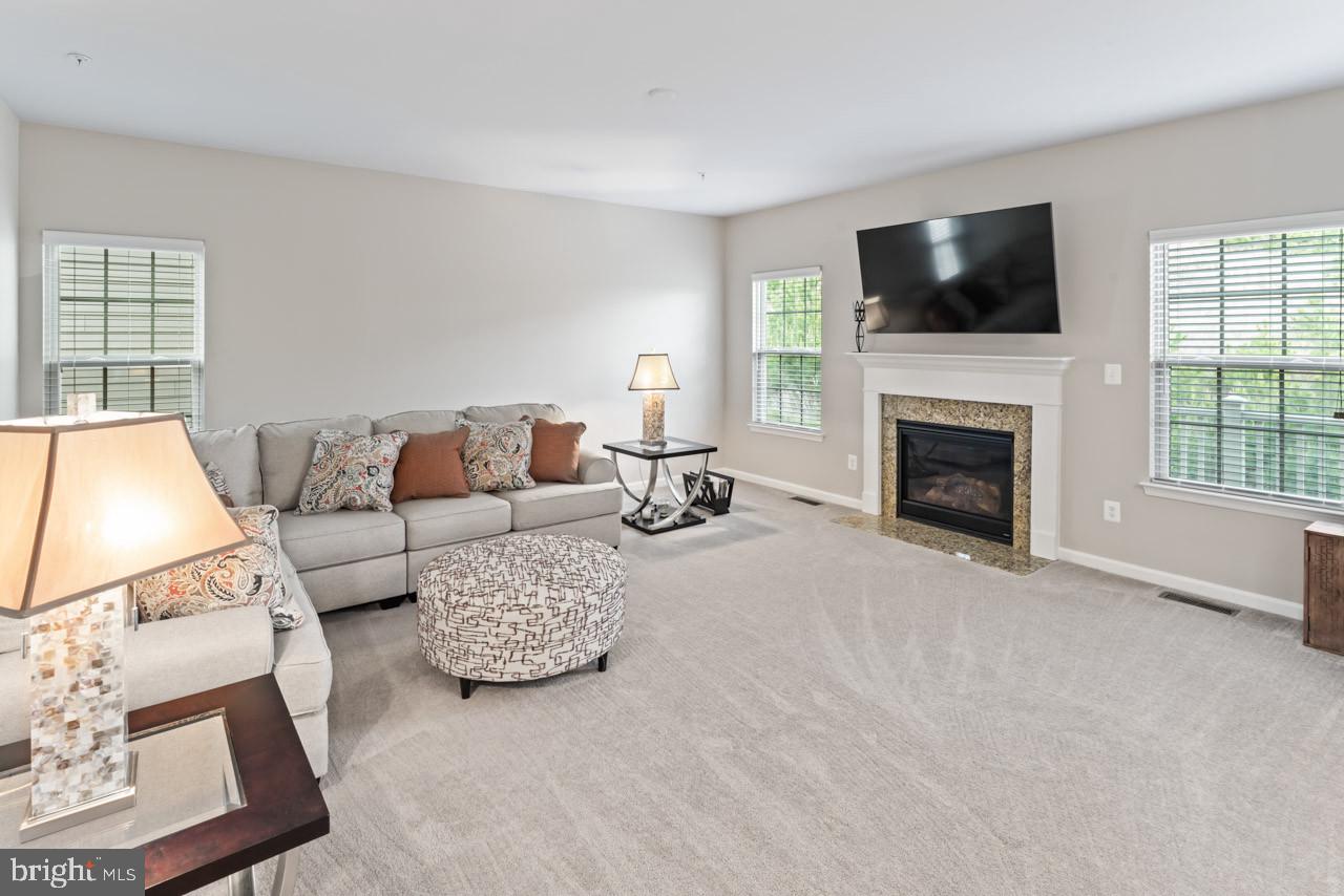 17875 Sugarberry Road Dumfries, VA 22026 - Photo 17 of 52