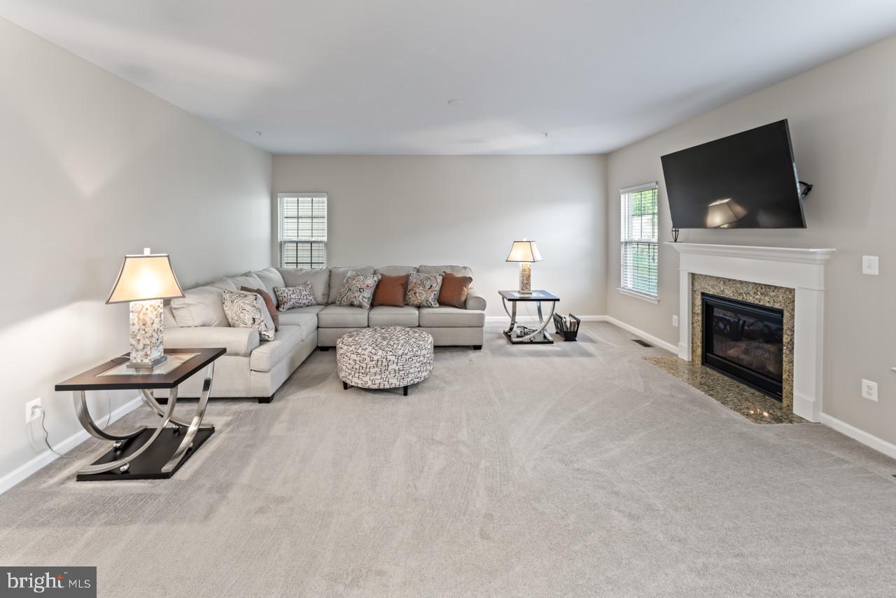 17875 Sugarberry Road Dumfries, VA 22026 - Photo 18 of 52