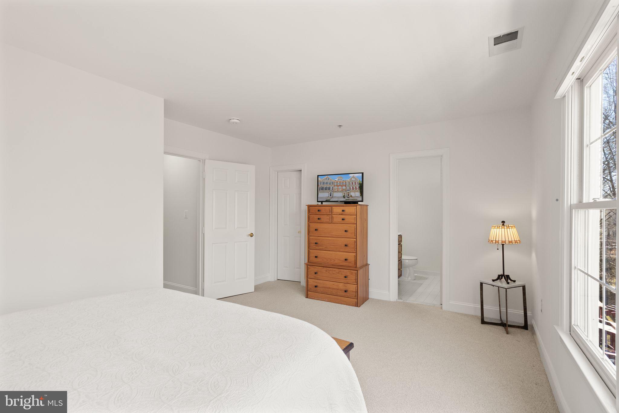 4132 Timber Log Way Fairfax, VA 22030 - Photo 38 of 69 a bedroom with a bed and a window