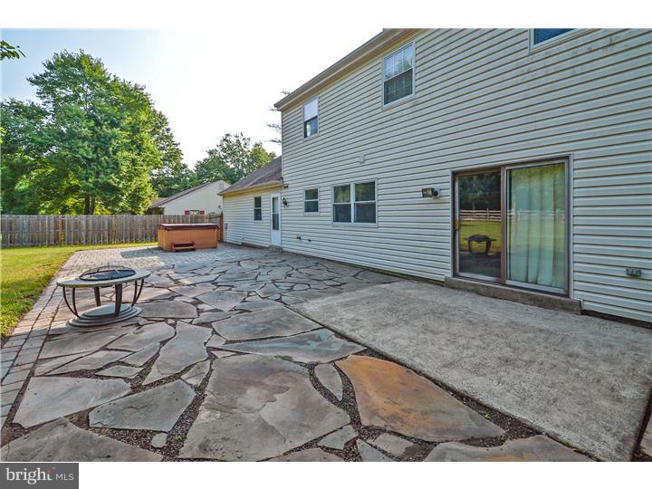 2013 Foster Road Hatfield, PA 19440 - Photo 21 of 25 Patio