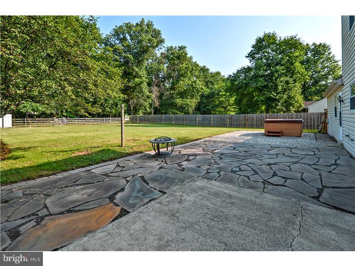 2013 Foster Road Hatfield, PA 19440 - Photo 22 of 25 Patio