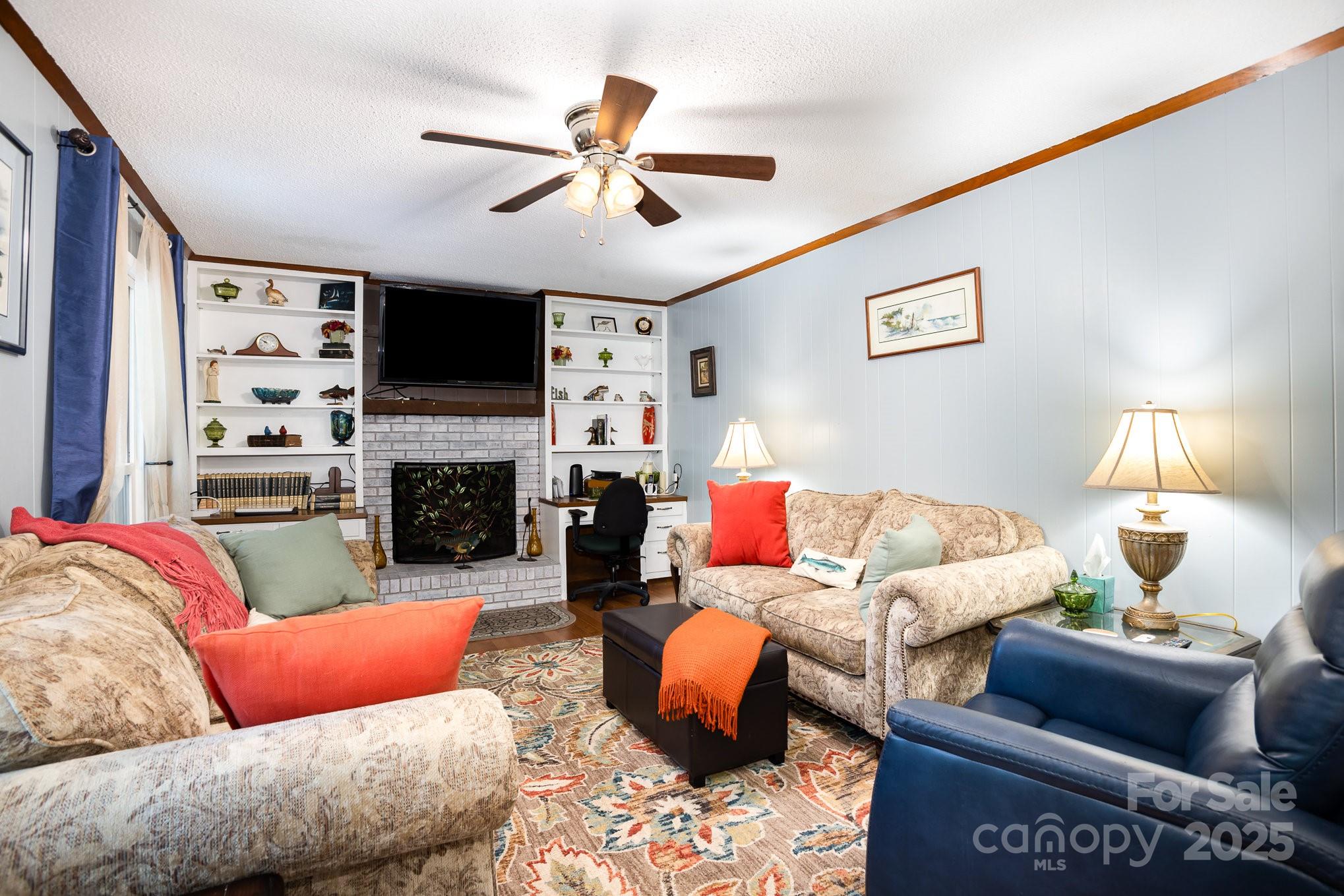 147 Spring Shore Road Statesville, NC 28677 - Photo 5 of 37 Gallery Image 5