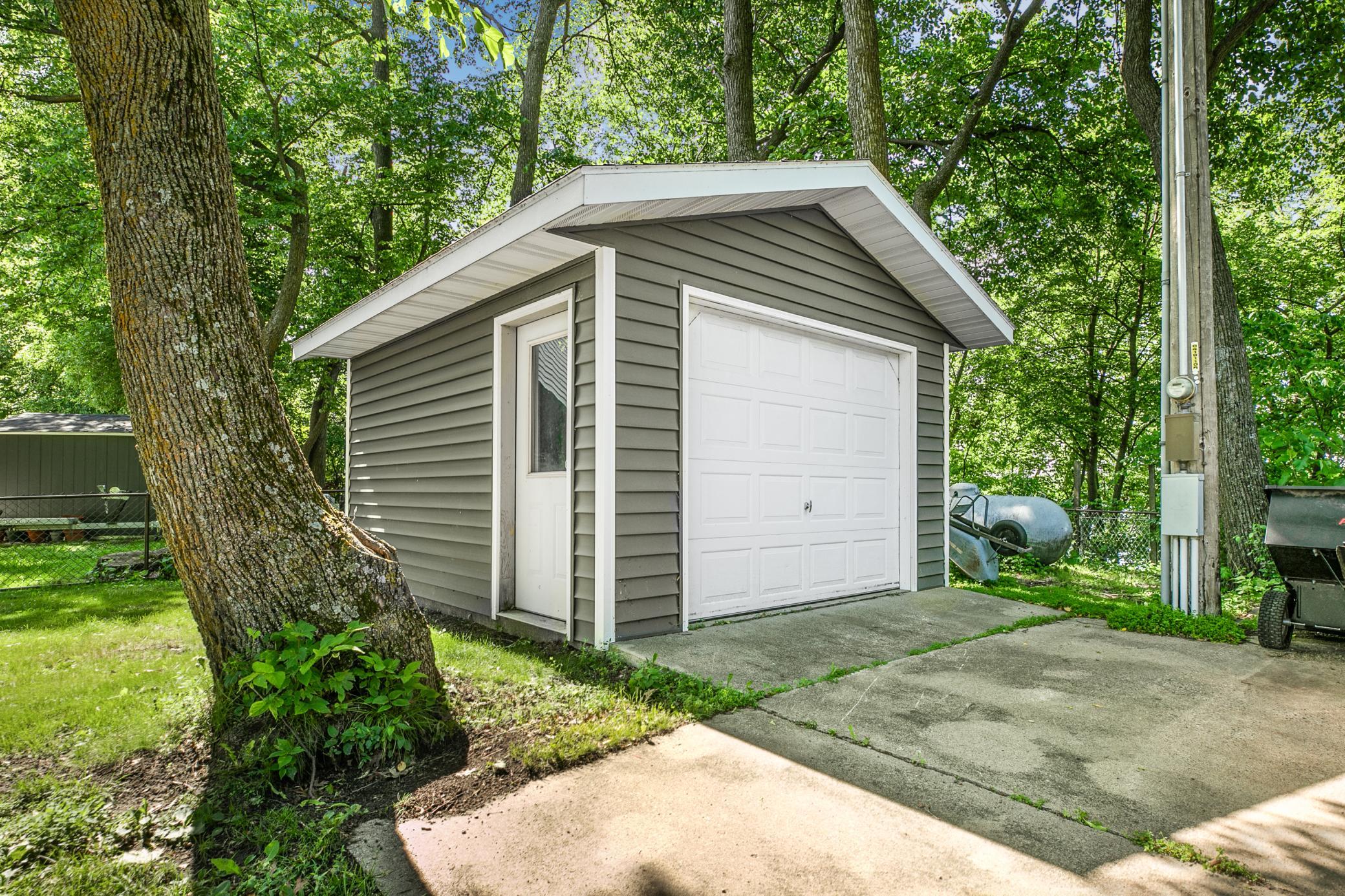 24952 Crescent View Road Paynesville, MN 56362 - Photo 8 of 60