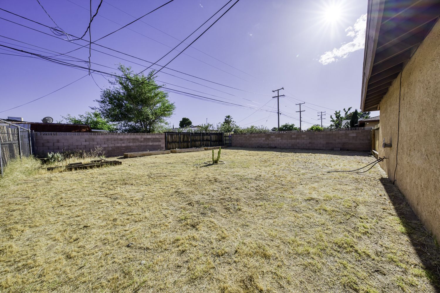 705 West Graaf Avenue Ridgecrest, CA 93555 - Photo 24 of 24