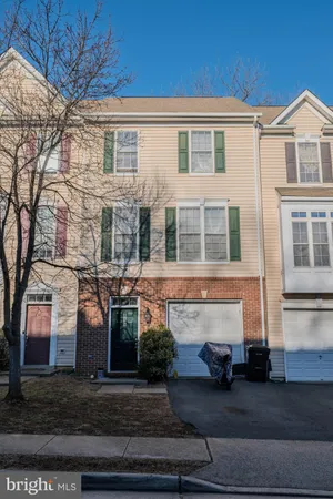 $335,000 | 816 Fairview Village Court, Culpeper, VA 22701