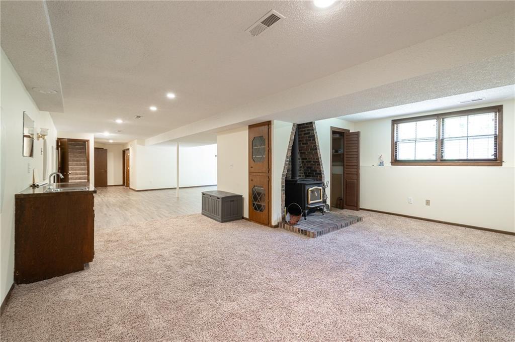 9819 South Howard Road Lee's Summit, MO 64086 - Photo 9 of 15 Gallery Image 9
