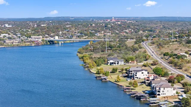 $2,375,000 | 624 Waterside Drive, Marble Falls, TX 78654