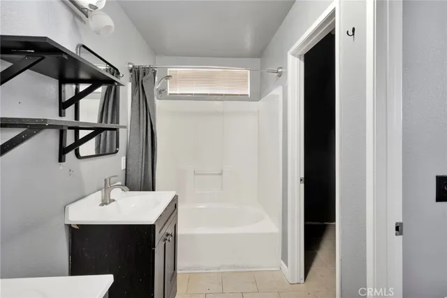 $419,900 | 15192 Amber Way, Adelanto, CA 92301