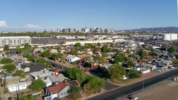 $1,998 | 1950 West Palm Lane, Phoenix, AZ 85009