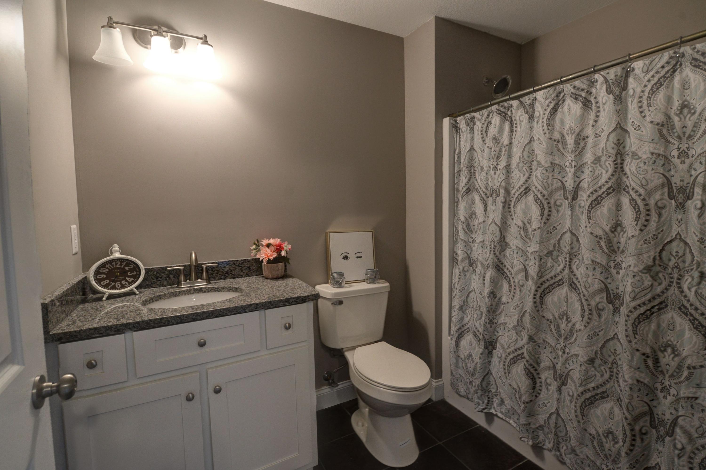 541 Earl Broady Road Evensville, TN 37332 - Photo 14 of 15 14-541 Earl Broady Main Bath