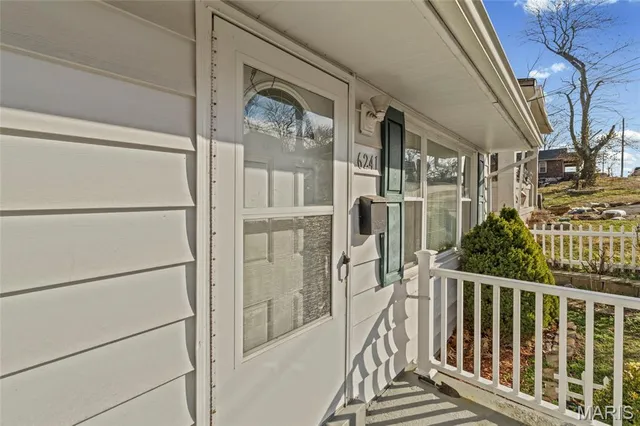 $57,900 | 6241 Lorraine Avenue, Hillsdale, MO 63121