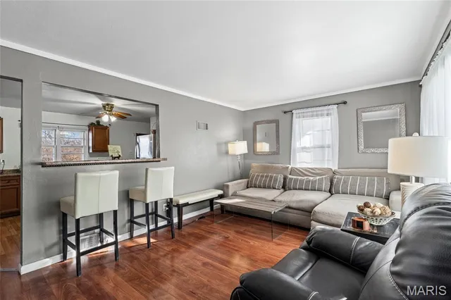 $57,900 | 6241 Lorraine Avenue, Hillsdale, MO 63121