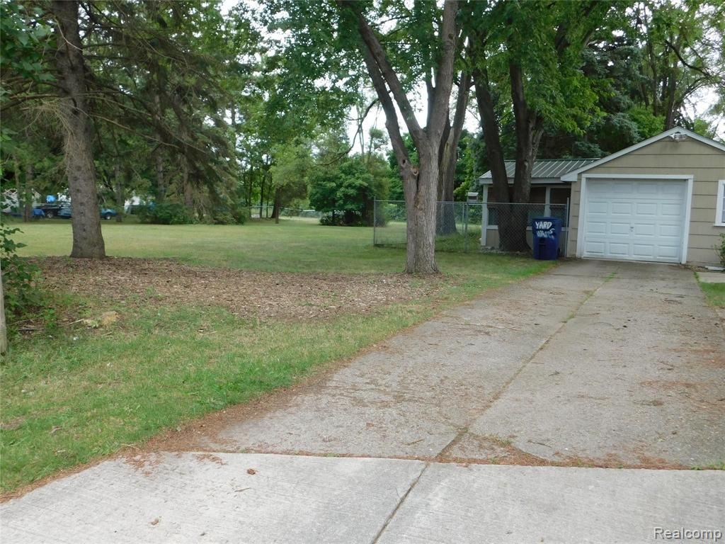 3851 John R Road Rochester Hills, MI 48307 - Photo 9 of 15