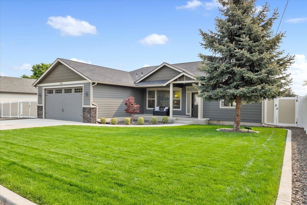 706 North Locust Road Spokane Valley, WA 99206 - Photo 3 of 24