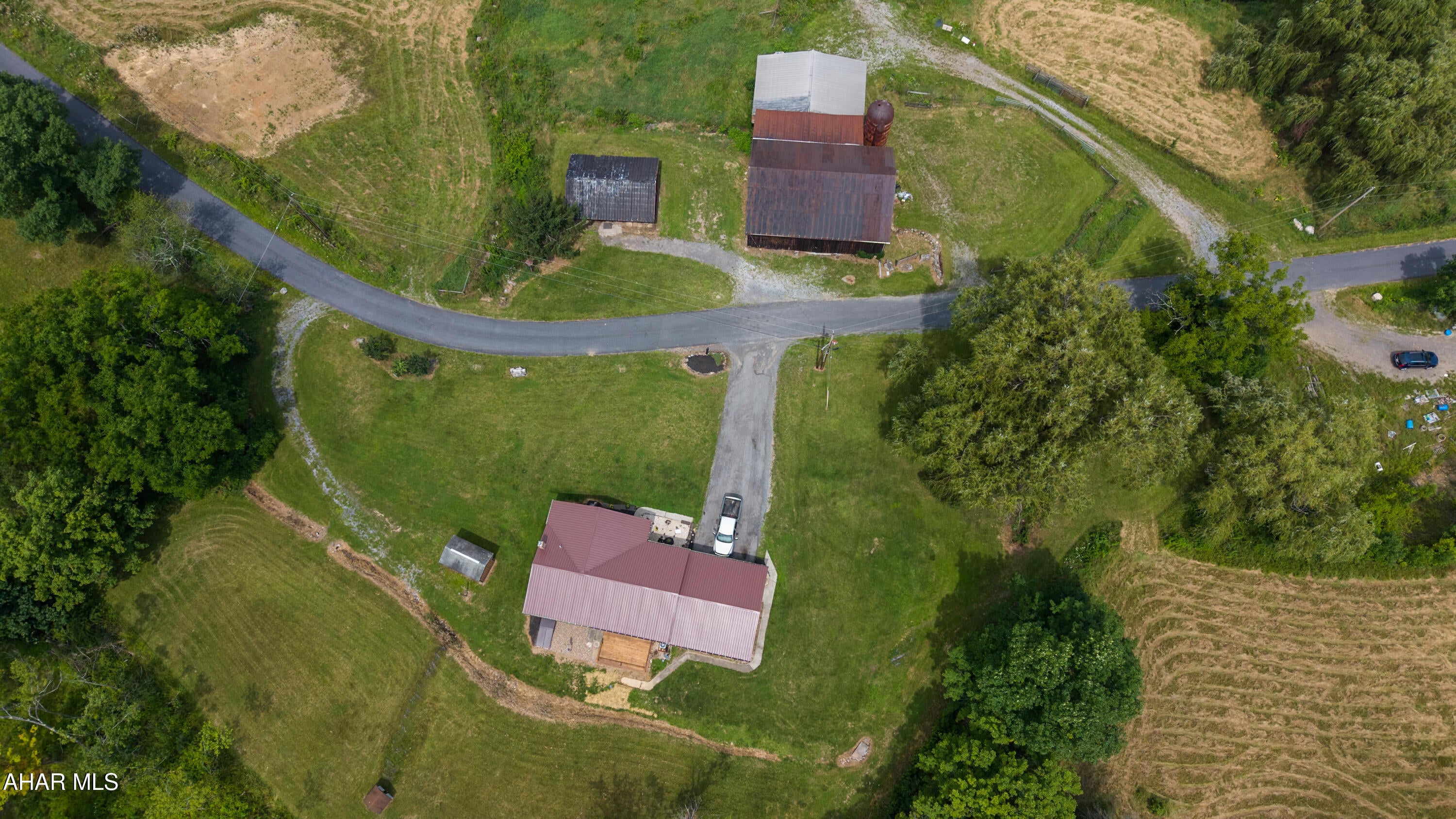 636 Kanouff Road New Paris, PA 15554 - Photo 74 of 83 Gallery Image 74