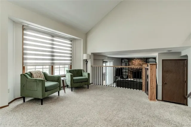 $375,000 | 13328 West 104th Street, Lenexa, KS 66215