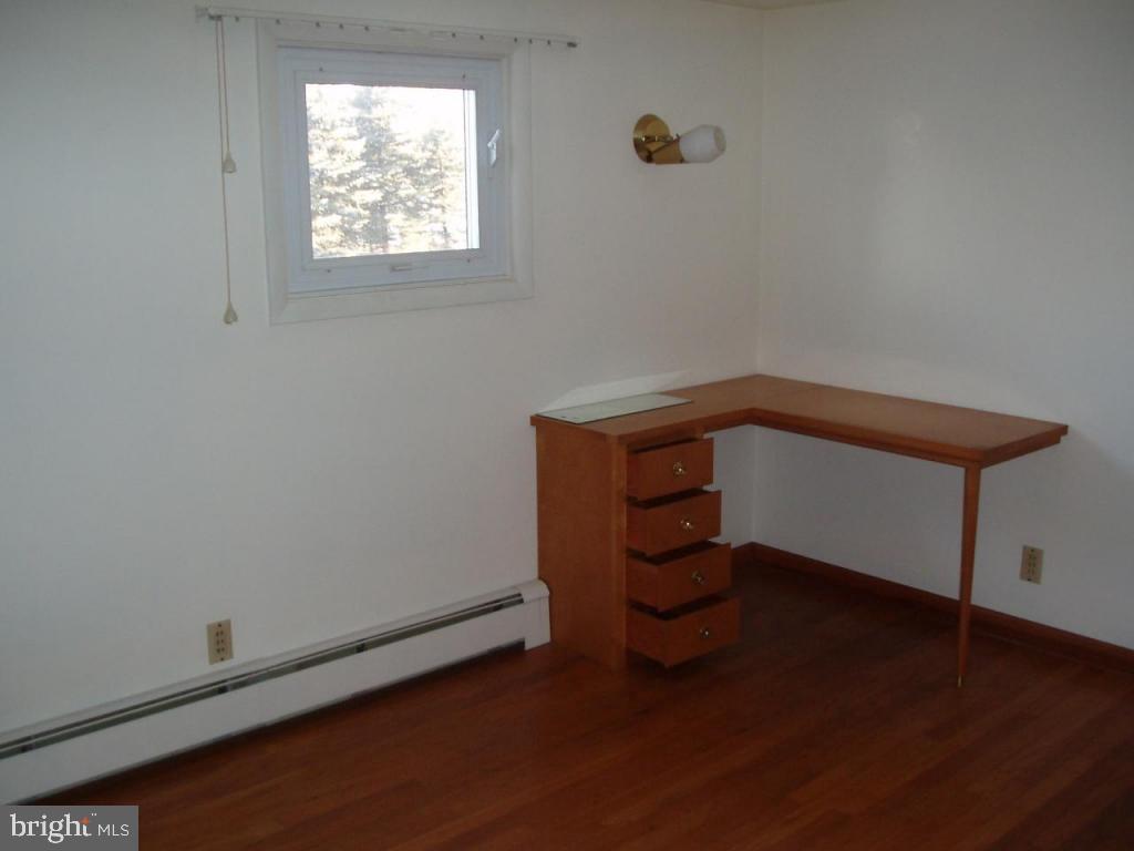 703 East Evergreen Road Lebanon, PA 17042 - Photo 13 of 14 Gallery Image 13