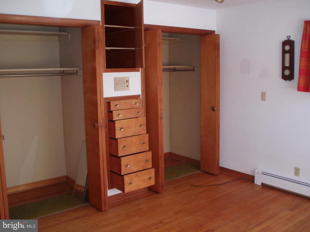 703 East Evergreen Road Lebanon, PA 17042 - Photo 4 of 14 Gallery Image 4