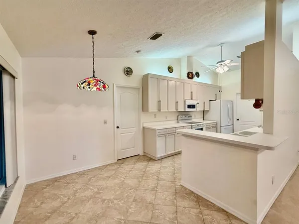 $2,350 | 9815 La Vonda Street, Riverview, FL 33569