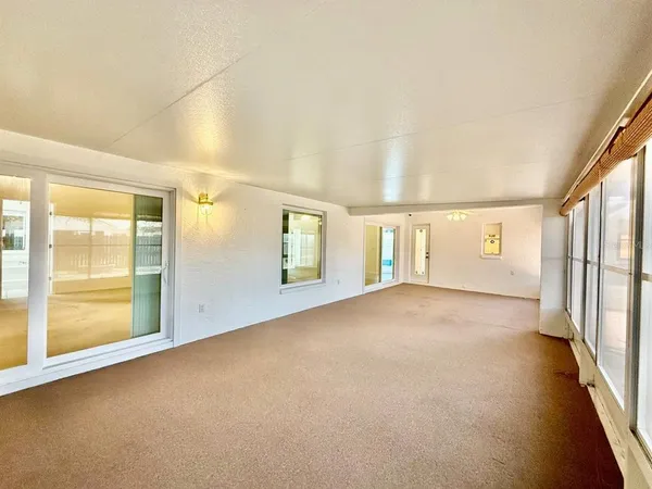 $2,350 | 9815 La Vonda Street, Riverview, FL 33569