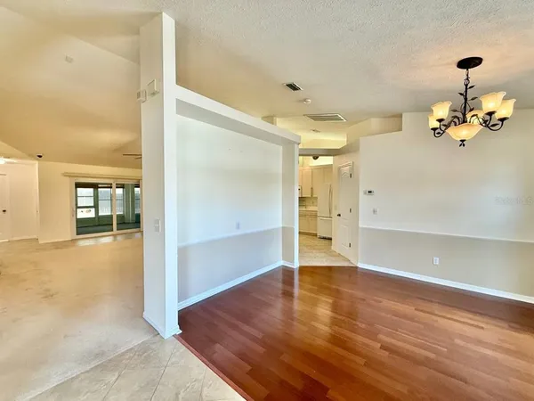 $2,350 | 9815 La Vonda Street, Riverview, FL 33569