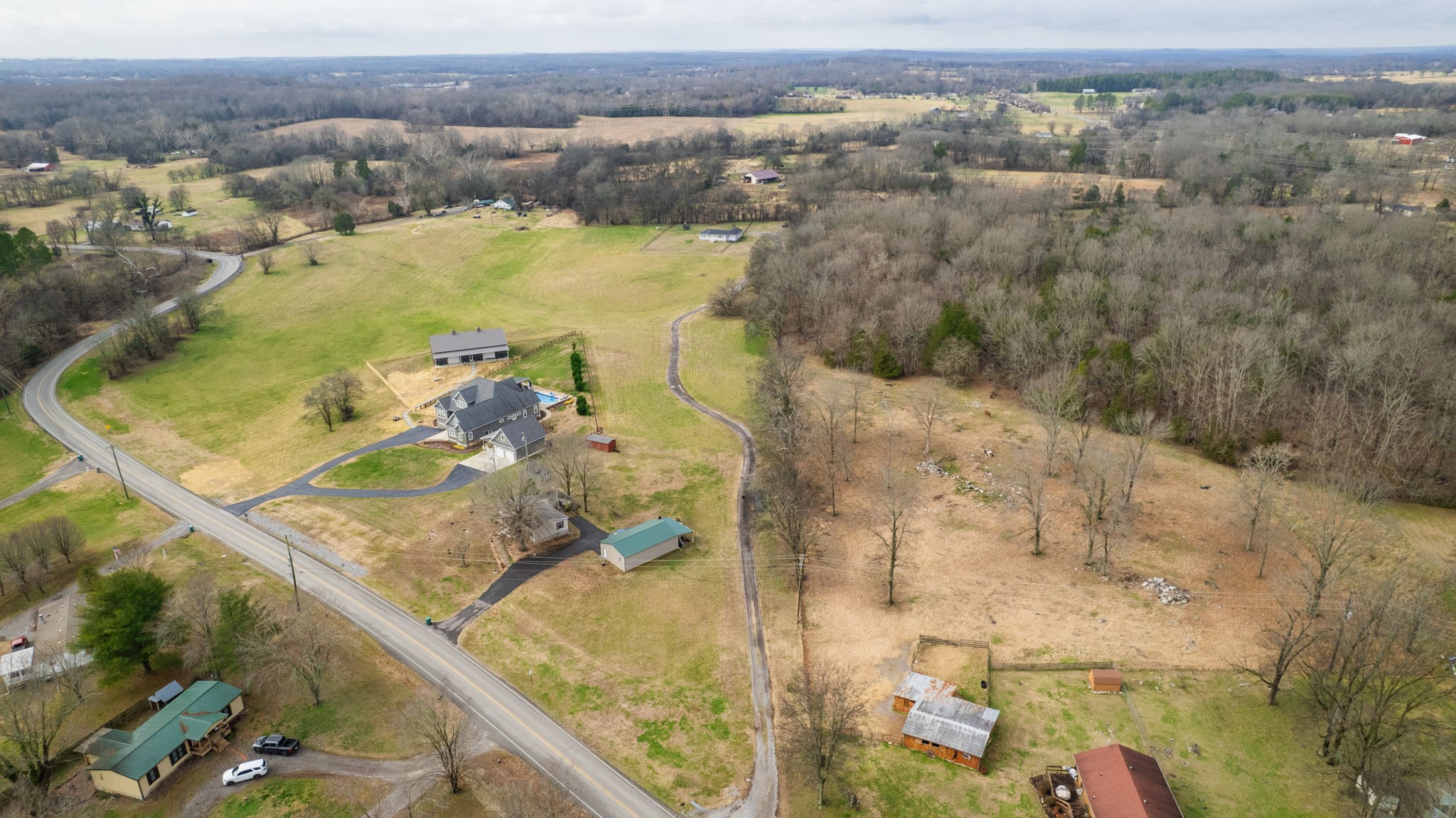 3182 Cairo Bend Road Lebanon, TN 37087 - Photo 47 of 51 a view of a lake from a balcony