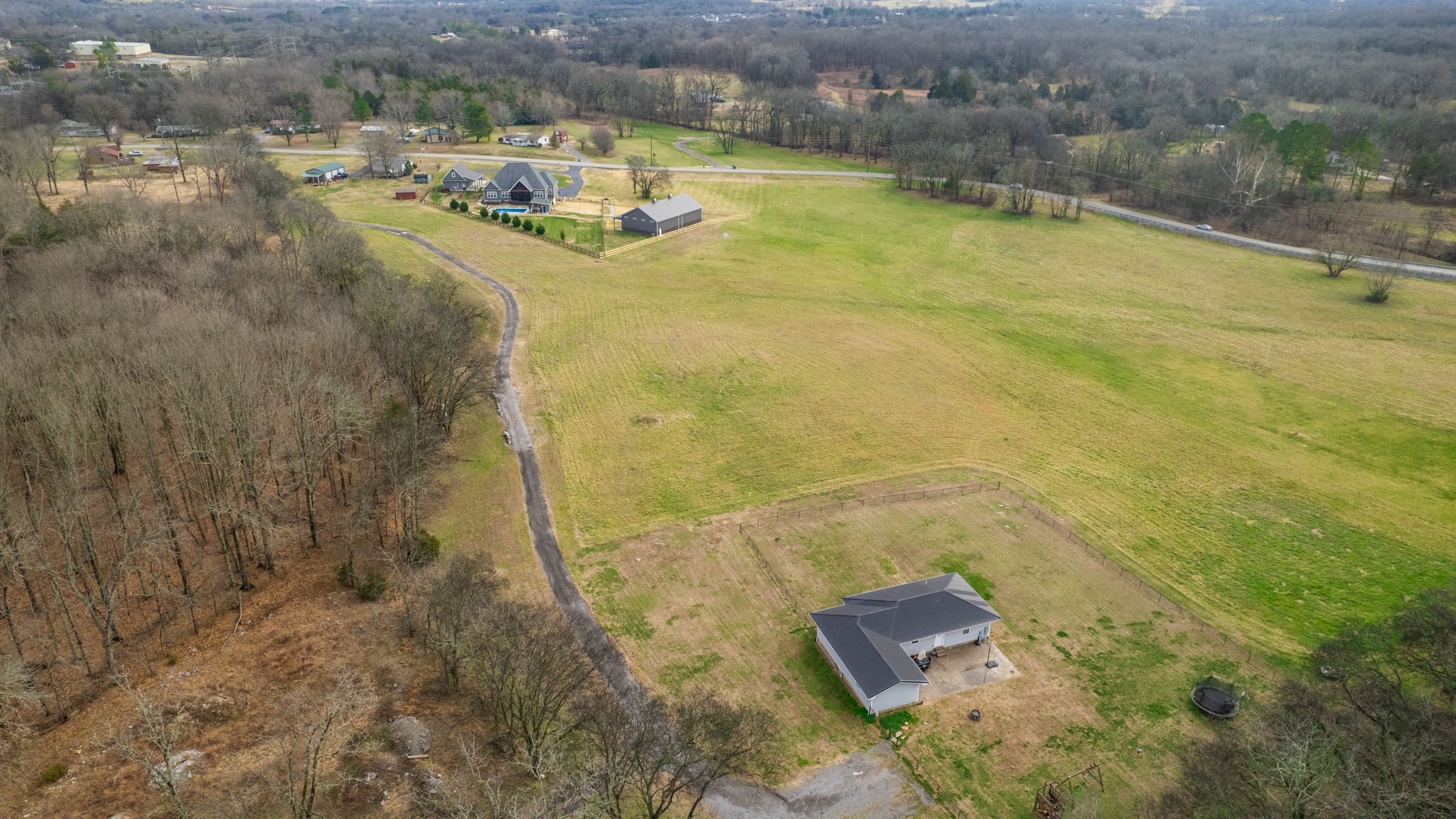 3182 Cairo Bend Road Lebanon, TN 37087 - Photo 49 of 51 a view of an outdoor space and swimming pool
