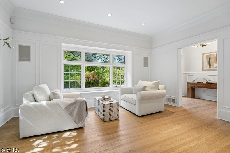 59 Buxton Road Chatham, NJ 07928 - Photo 7 of 50 Gallery Image 7
