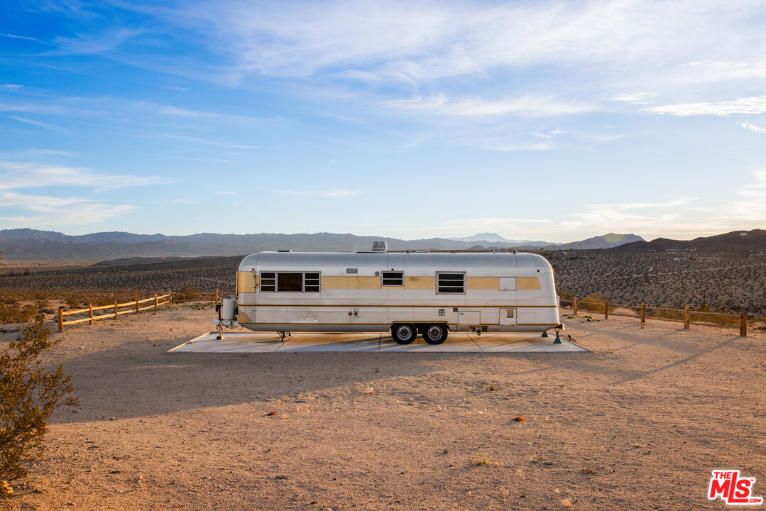 64425 Carot Road Joshua Tree, CA 92252 - Photo 48 of 73 a view of a terrace with city view